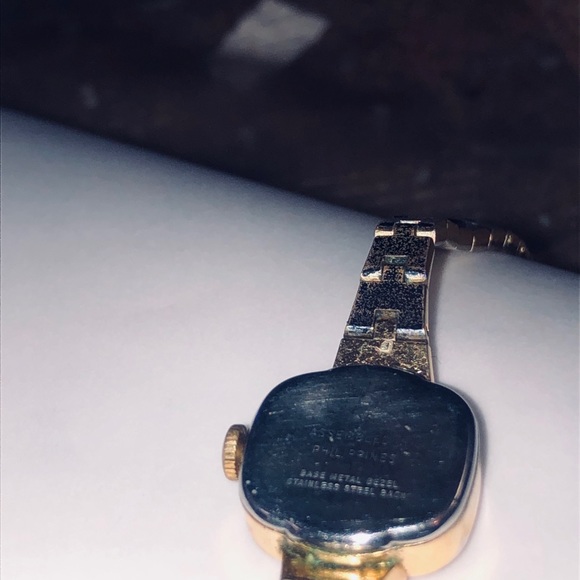 RARE women’s VINTAGE TIMEX WATCH ANTIQUE - Picture 4 of 6